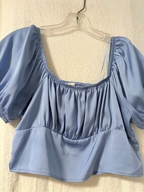 Crop Top - Women